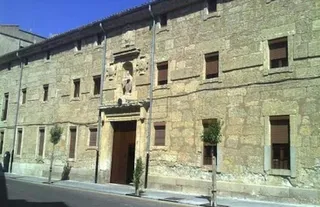 El colegio Misioneras de la Provincia-Santa Teresa reducirá el próximo curso una unidad educativa en Primaria
