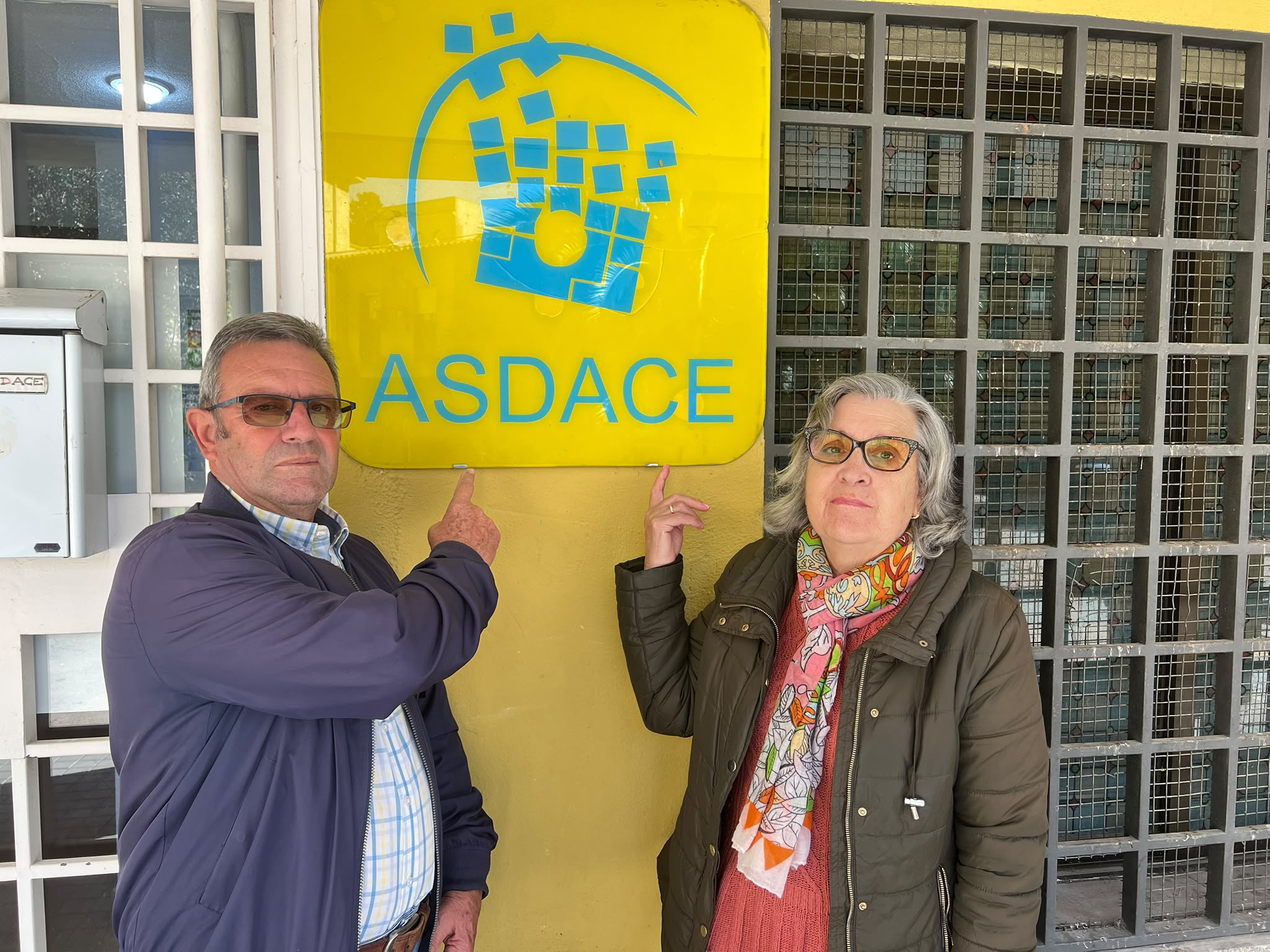 Manoli y Alicio, miembros de ASDACE relatan sus testimonios como persona afectada y familiar | Salamanca24horas