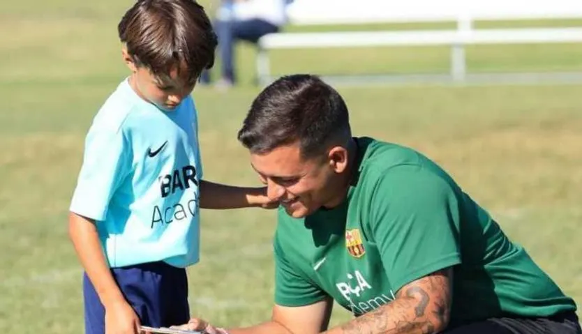 Fernando López, en la academia del Barcelona 2