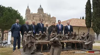 La música en la escultura de Venancio Blanco suena en la sala de Santo Domingo