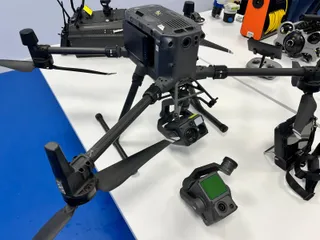 Equipo de drones y presentació de las innovaciones tecnológicas en el abastecimiento de agua de Salamanca | Salamanca24horas