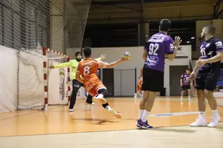Imagen del BM Salamanca – BM Gijón | FOTO SALAMANCA24HORAS.COM