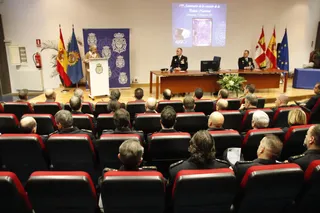 Encarnación Pérez y Claudio Javier Díaz presiden el acto de celebración del 199 aniversario de la creación de la policía Nacional