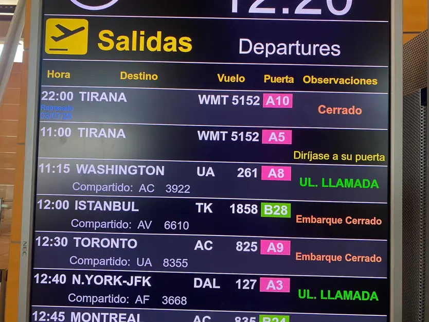 Vuelo cancelado de Tirana