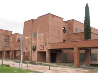 Polémica por la convocatoria de una plaza de profesor de Urología en la USAL