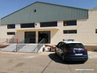 Policía nacional en el recinto ferial (2)