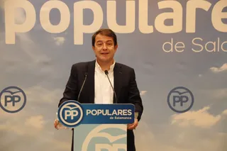 Mañueco presenta su candidatura la reelección en el cargo, de cara al Congreso regional