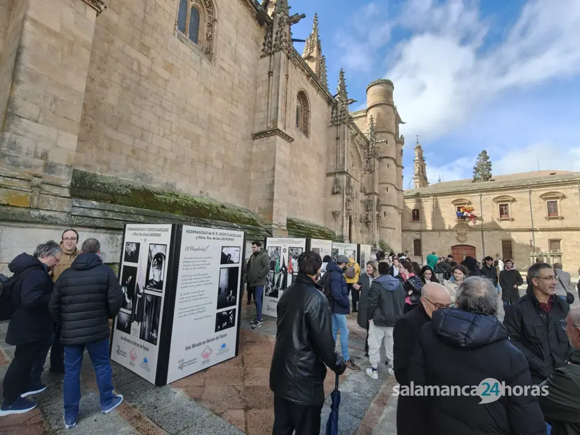 La exposición "Una mirada en versos de pasión"