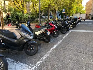 Aparcamiento de motos en Salamanca