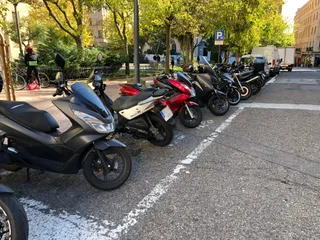 Aparcamiento de motos en Salamanca
