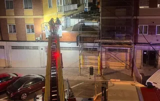 Una falsa alarma desplaza a los bomberos de Salamamca y a la Policía Local en la calle Los Olmos