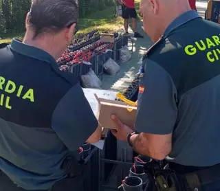 La Guardia Civil supervisa el espectáculo pirotécnico 