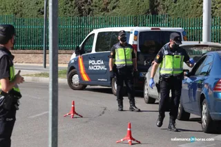 Control Policía Nacional barrio San José (12)