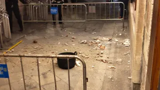 Caída de casquetes en la Plaza de Mayor