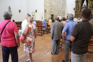Misa y procesión en Pelabravo