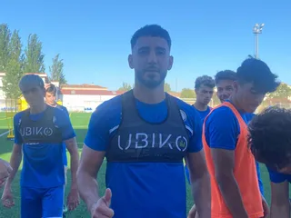 Álex Pachón en un entrenamiento de Unionistas | Salamanca24horas