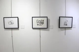 El concejal de Juventud, Pedro Martínez, inaugura la exposición ‘Las líneas que nos dan forma’