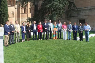 El PP presenta la candidatura al Congreso y al Senado