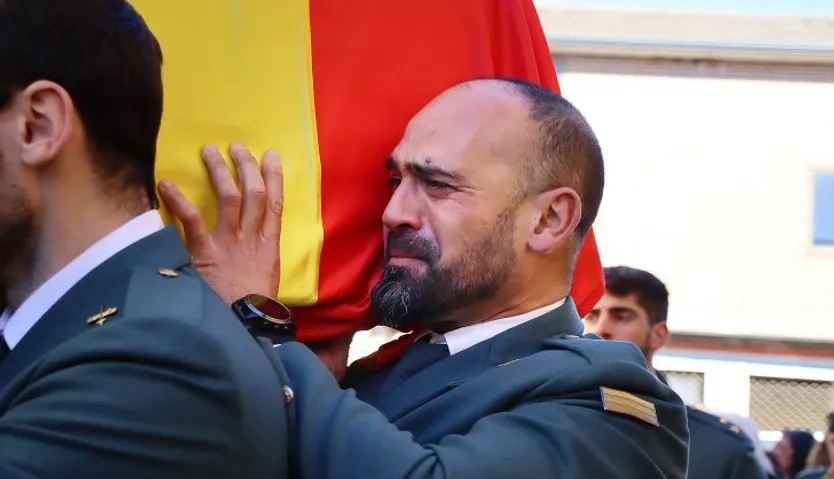 Nogarejas (León) despide al guardia civil David Pérez Carracedo. ICAL