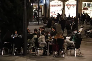 GALERÍA | Nuevo horario de cierre para la hostelería
