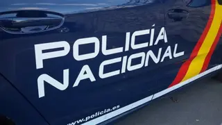 Foto de recurso de un coche patrulla de Policía Nacional. ARCHIVO
