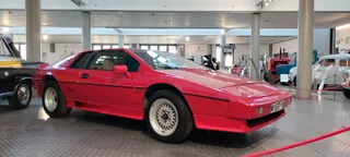 Lotus Sprit 1 en el Museo de Historia de la Automoción de Salamanca