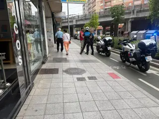 Una fuerte discusión entre los operarios de una obra moviliza a la Policía Local en la avenida de los Comuneros