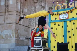 Espectáculo 'Cándido' Festival de Artes de calle 2024