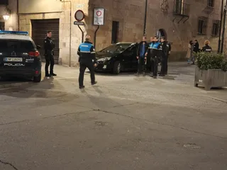 Actuación policial en la calle Correhuela.