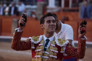 Ismael Martín corta dos orejas en su primer toro de Vellosino y se asegura la Puerta Grande en La Glorieta | Juanes