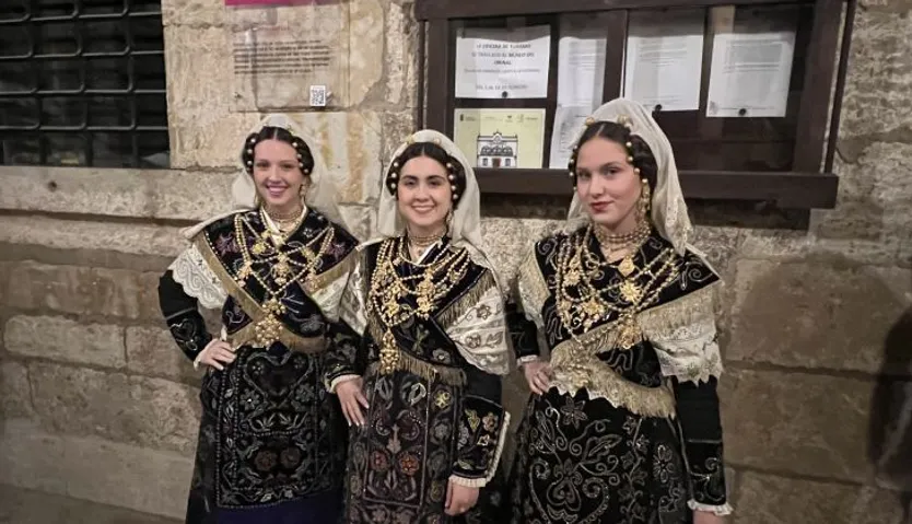 Reina y damas del Carnaval Ciudad Rodrigo 2024. Foto S24H