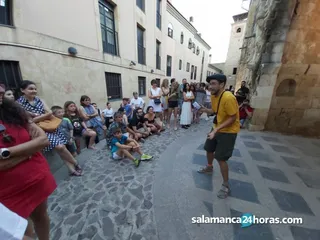 Plazas y patios