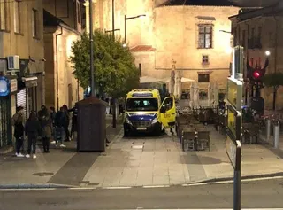 Plaza de san julian ambulancia (3)