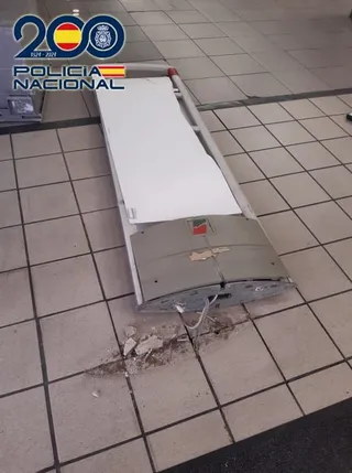 La Policía Nacional detiene a un varón en Salamanca por sustraer productos de un establecimiento y agredir a las empleadas en su intento de huida
