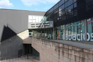 Centro Municipal Integrado "Julián Sánchez El Charro".