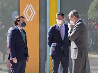 Pedro Sánchez, Alfonso Fernández Mañueco y Felipe VI | Foto: ICAL